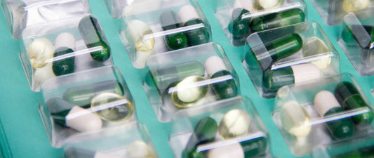 Vad är skillnaden mellan kosttillskott och farmaceutiska läkemedel?